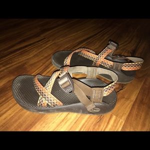 Women’s Chaco sandals (used)